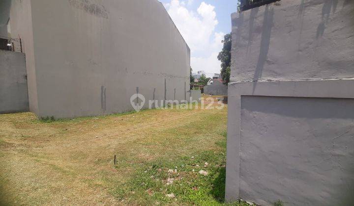 Dijual Kavling Lokasi Strategis di Komplek Perumahan Bsd, Serpong 2