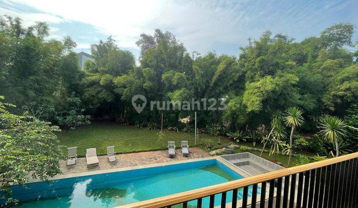 Rumah Elegan Plus Kolam Renang di Pesanggrahan Bintaro Jaksel 1