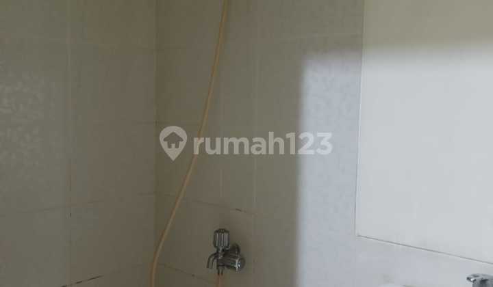 Price Reduced House For Sale In Darwin Cluster Gading Serpong 2