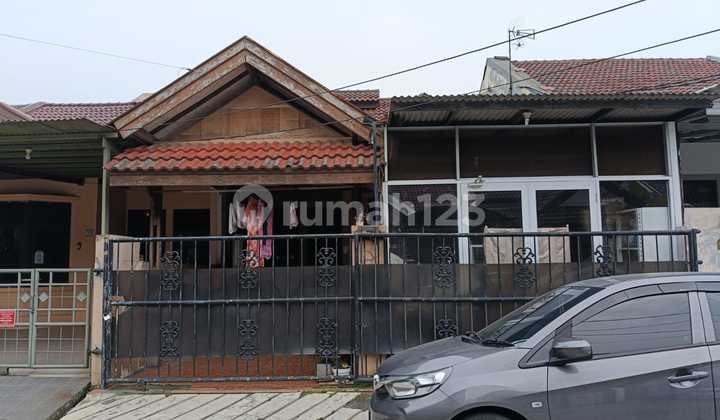 For Sale, Strategic Location House in Gading Serpong 1
