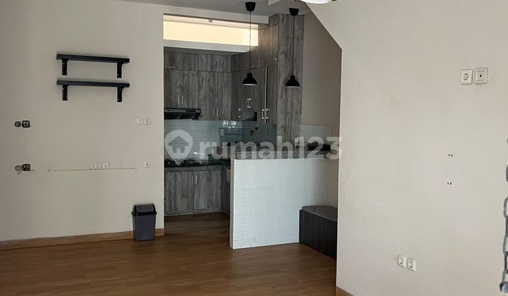 Dijual Rumah 2 Lantai Di Layar Permai, PIK 1, Jakarta Utara