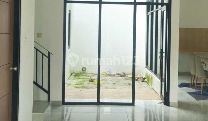 Dijual Rumah 2 Lantai Siap Huni di Nusaloka BSD City 2