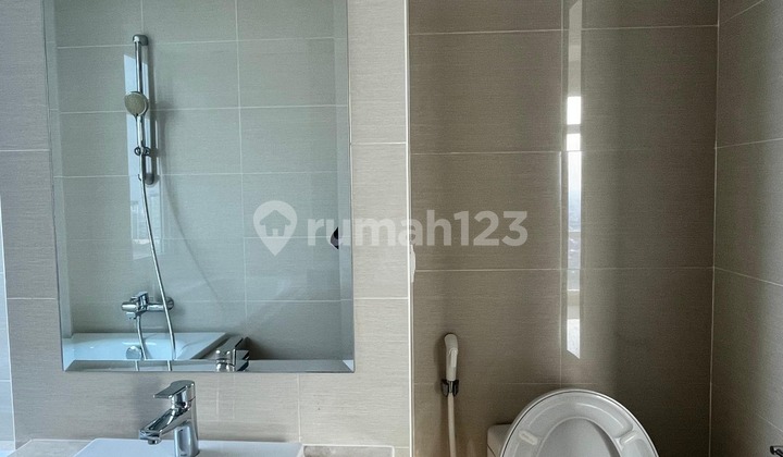 For Sale Puri Mansion 3 Bedroom Furnished Apartment in Cengkareng 2