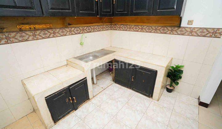 Rumah Sudah Renovasi Furnished SHM di Sawangan Depok J 10161  2