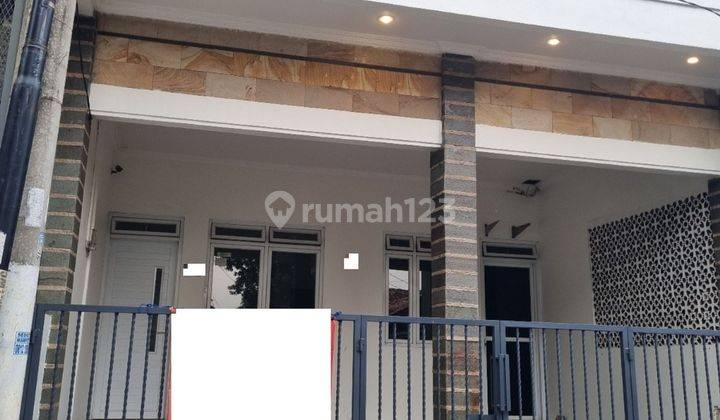 Rumah 2 Lt Strategis dekat Cinere Bellevue Mall Harga Nego J-28357 1