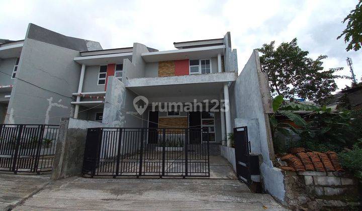 Rumah Free Renov 15 Menit ke Mall Paradise Walk Serpong Siap KPR J28885 1