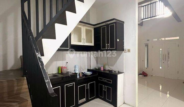 Rumah 2 Lt Cantik Siap KPR 15 Menit ke Mal Ciputra Tangerang J26564 2