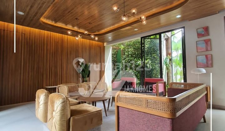 Rumah 3 Lantai Bagus SHM di Cilandak, Jakarta Selatan Rumah 3 Lantai Bagus SHM di Cilandak, Jakarta Selatan