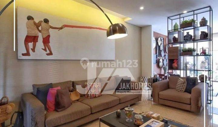 Rumah 3 Lantai Bagus di Cipete Selatan, Jakarta Selatan 1