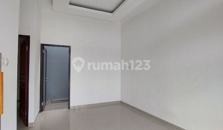 Townhouse Mewah 100 Meter Dari Jalan Raya Bogor! 5 Juta All In! 2