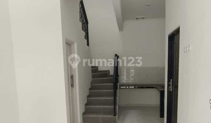 Ready Stock Cluster Modern, Diapit 3 Pintu Tol, Nempel Jalan Raya 2