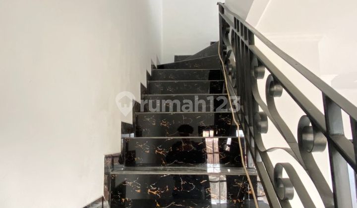 Hanya 8 Menit ke LRT Harjamukti! KPR 5 Juta All In, Ready Stock Hanya 8 Menit ke LRT Harjamukti! KPR 5 Juta All In, Ready Stock