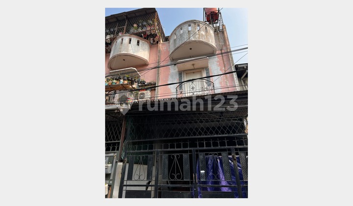 DIJUAL RUMAH JELAMBAR JAKARTA BARAT 4.5x15M2 HARGA 2.2M JE125 1