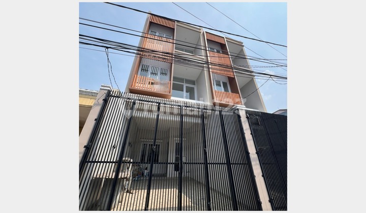 DIJUAL RUMAH TOMANG JAKARTA BARAT 4.5x18M2 HARGA 2.6M NEGO TOM35