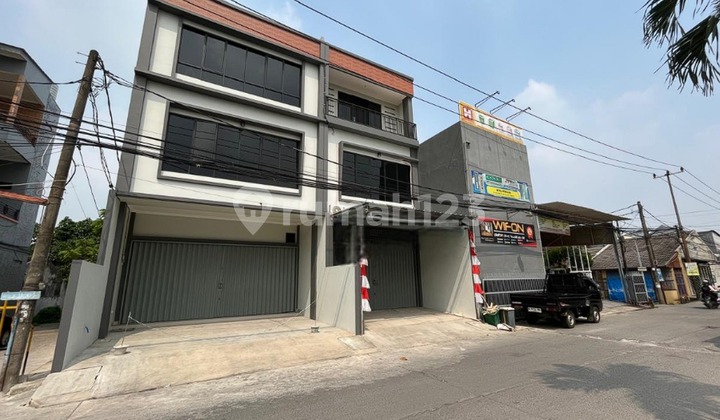 For sale, shop house in Poris Indah, 6x14 m², price 3 billion negotiable, Poris 3 no. 40. 2