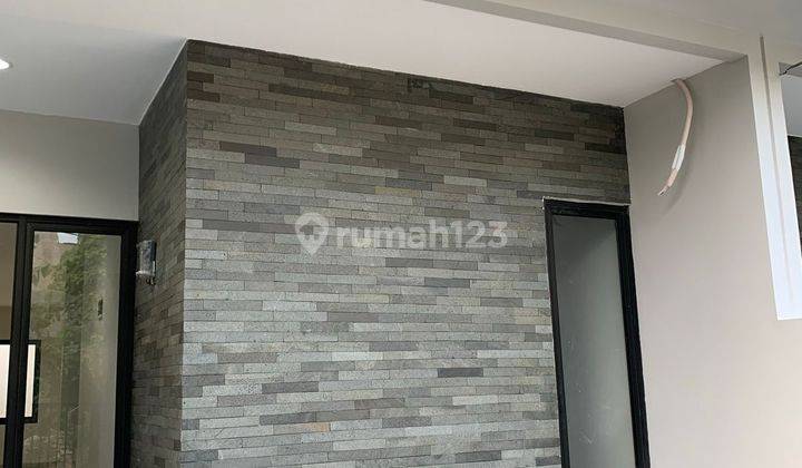 Meruya 5x20 Rp 2.15M Exclusive, Jalan Lebar, Parkir 2 Mobil, St 2