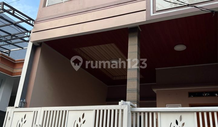 House for sale in Poris Indah, 5x13 m², Price 1.35M NEGOTIABLE, por12 no100. 2