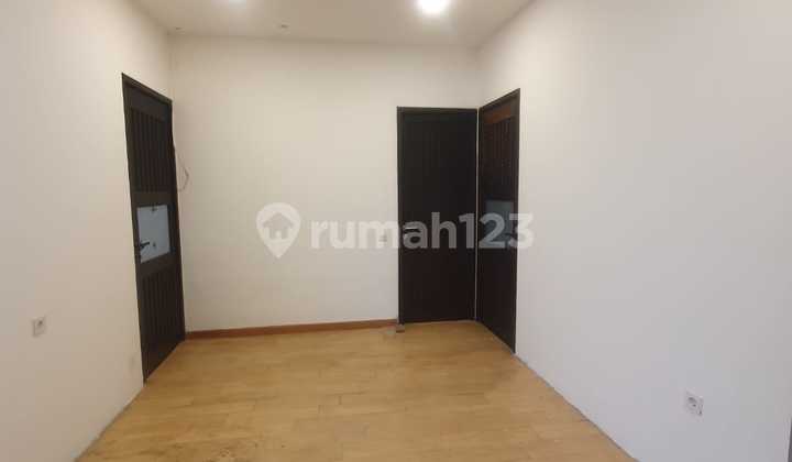 FOR SALE HOUSE TOMANG WEST JAKARTA 10 x 15.6M2 Price 4.2M NEGO TOM16 2