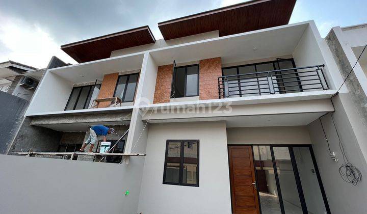 Meruya 5x24 Rp 2M Exclusive, Jalan Lebar, Bebas Banjir St 2