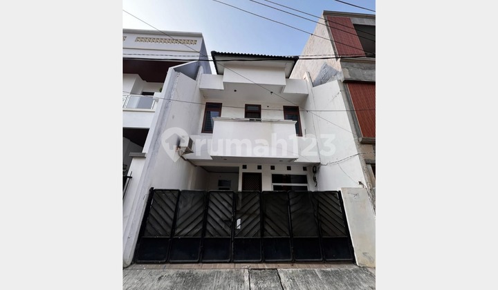 DIJUAL RUMAH JELAMBAR JAKARTA BARAT 6X16.5M2 HARGA 1.925M NEGO JE075 1