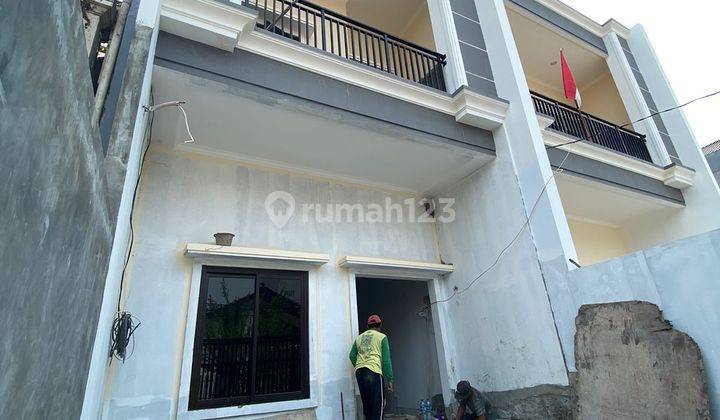 Mt Rumah Baru Jelambar 3 Lantai Full Bangunan Row Jalan Lebar Lokasi Strategis 1