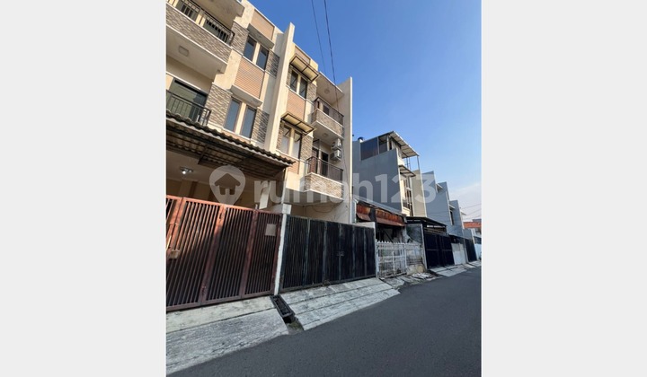 DIJUAL RUMAH TOMANG JAKARTA BARAT 4.5X15M2 HARGA 2.1M TOM23 DIJUAL RUMAH TOMANG JAKARTA BARAT 4.5X15M2 HARGA 2.1M TOM23