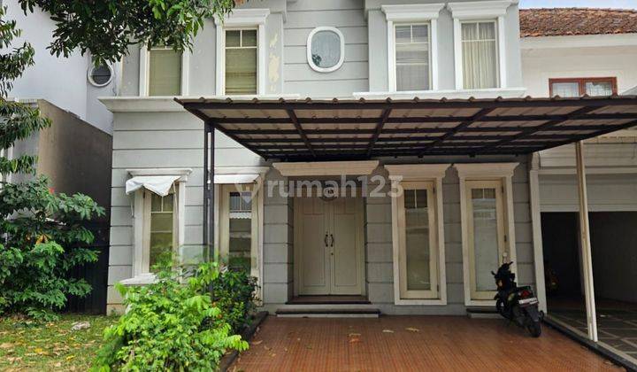 Rumah 2 Lantai Taman Beverly Golf 1