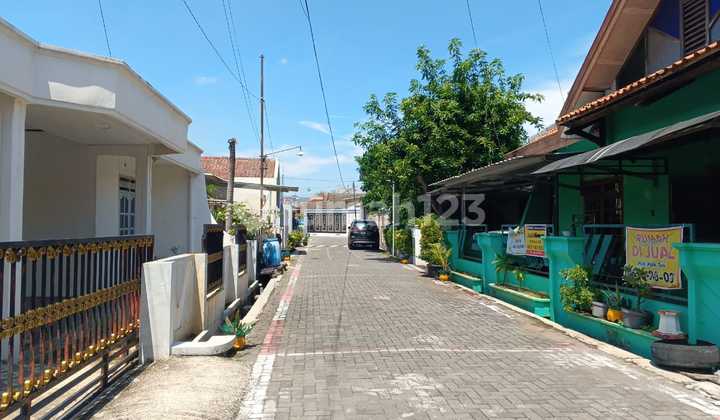 Rumah, SHM, di Semarang Timur,2 Lantai 2