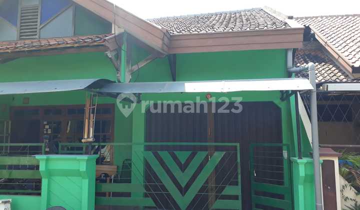 Rumah, SHM, di Semarang Timur,2 Lantai 1