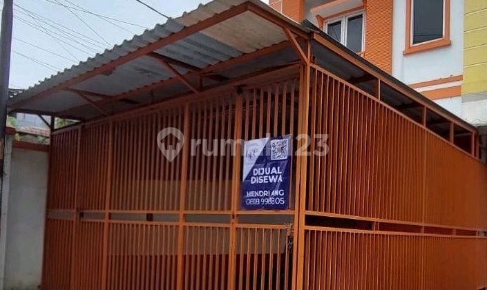 Ruko Cileungsi Siap Pakai Kondisi Ramai Depan Jalan Besar