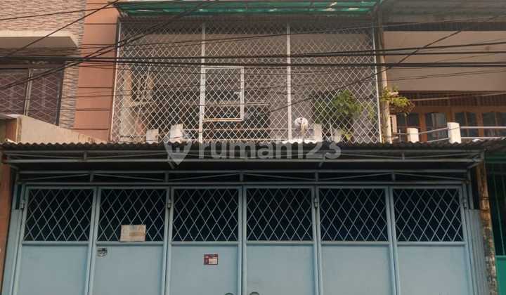 Jelambar South Ready-to-Use Shop House, Good Condition, Cheap, Near Market