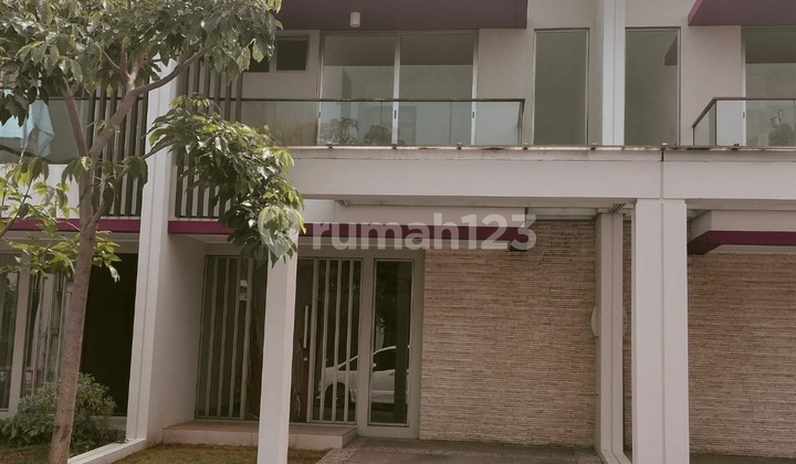 For Sale Nice Ready-to-Occupy House in PIK2 Near Toll Road