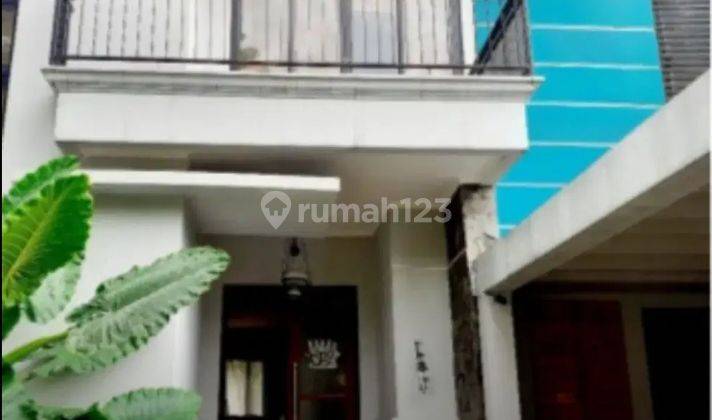 Rumah Hook Baru Renovasi Siap Huni di di Perumahan Rancamaya Golf Estate 1