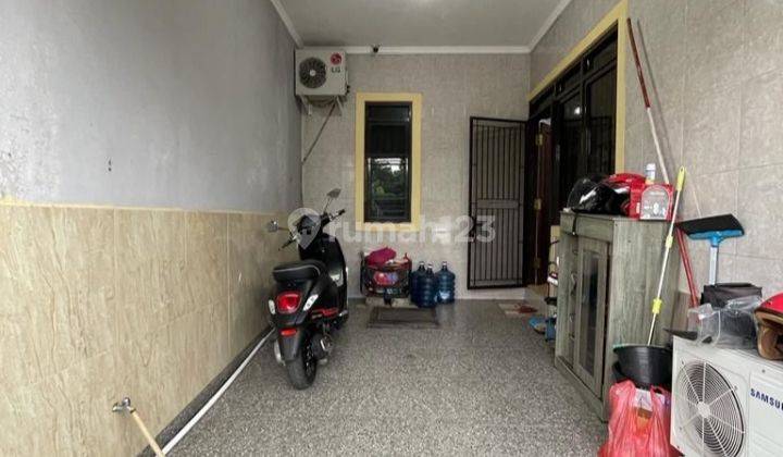 Dijual Rumah 2 Lantai SHM di Perumahan Griya Soka 2