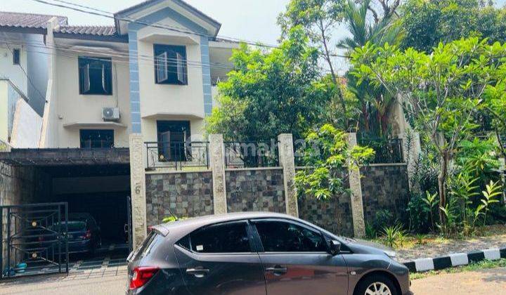 DIJUAL Rumah 3 Lantai View Gunung di Perumahan Taman Yasmin 1