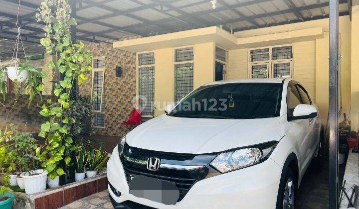 Rumah 2 Lantai Cantik Terawat Siap Huni di Bukit Cimanggu City  2