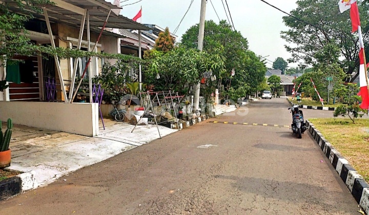 Rumah Murah Depan Taman Siap Huni di Cilebut Residences Dekat Stasiun