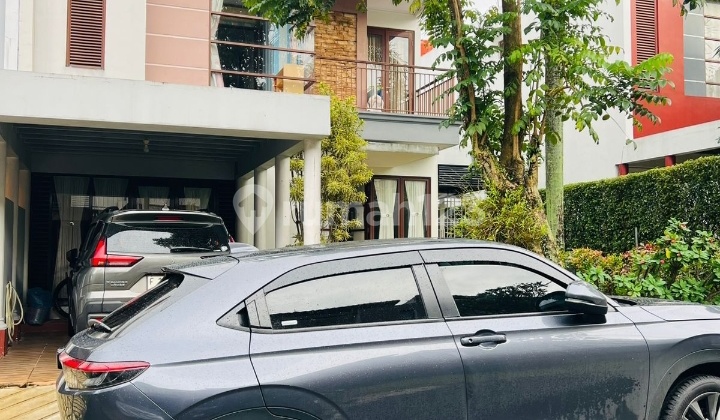 Dijual Rumah Fully Furnished di Cluster Istana Bunga Rancamaya Golf Estate 2