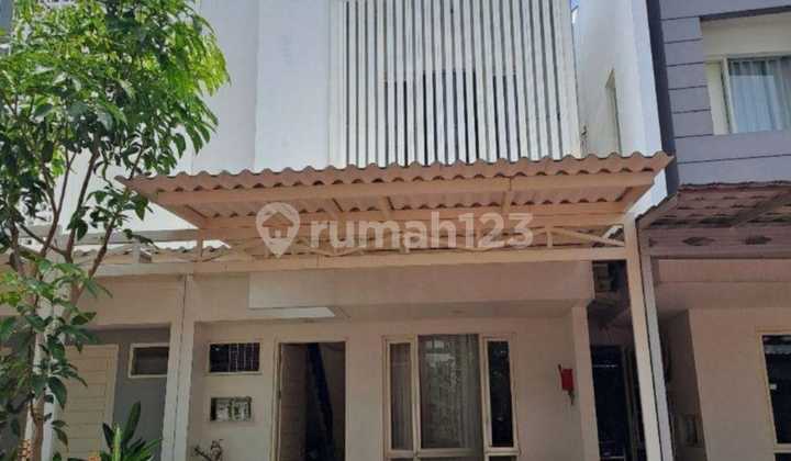 Dijual Rumah Di Dian Istana Cluster Oasia