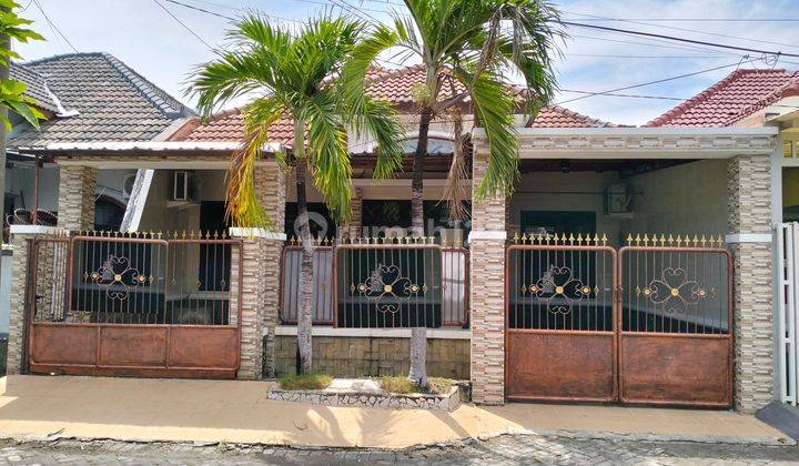 Jual Rumah Sudah Renovasi SHM hdp Selatan di Pondok Candra Sda 1