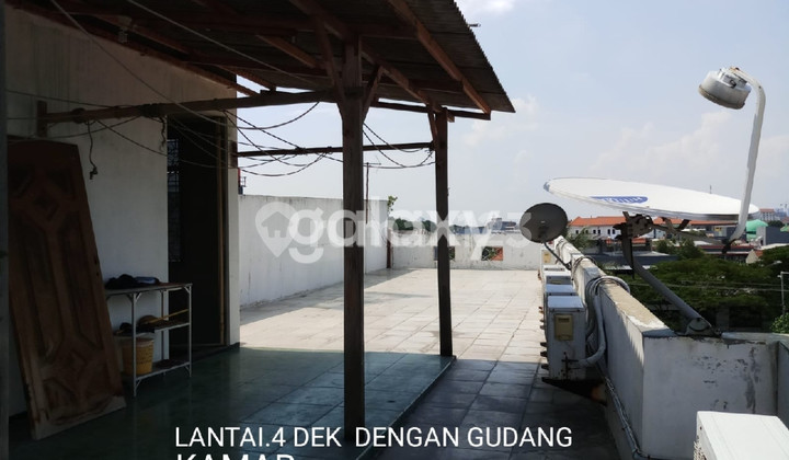 FOR RENT AND SALE: SHOPHOUSES AND BOARDING HOUSES IN NGINDEN SEMOLO, TWO-WAY KEMBAR MAIN ROAD, STRATEGIC LOCATION FOR RENT AND SALE: SHOPHOUSES AND BOARDING HOUSES IN NGINDEN SEMOLO, TWO-WAY KEMBAR MAIN ROAD, STRATEGIC LOCATION