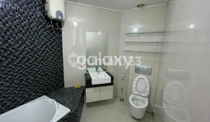 FOR RENT APARTMENT VUE AREA CIPUTRA WORLD MALL MAYJEND SUNGKONO WEST SURABAYA 2