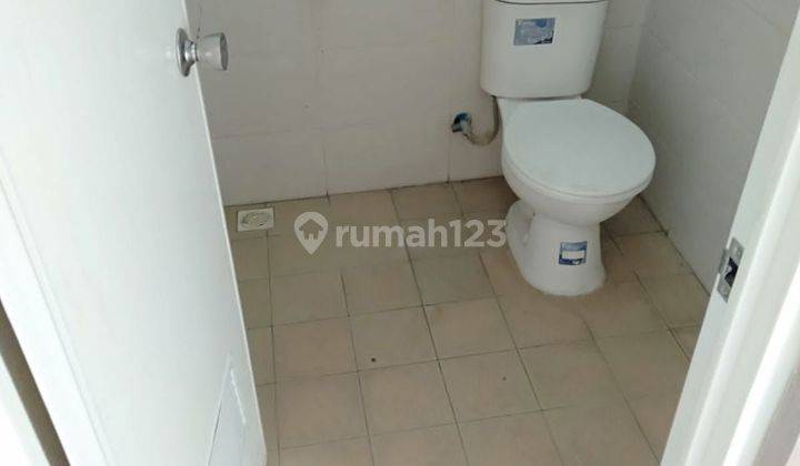 kamar mandi jual rumah full furnished hadap