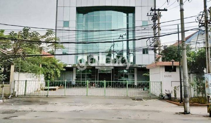 SEWA GEDUNG 3 LANTAI BEKAS RESTO TEGALSARI 1