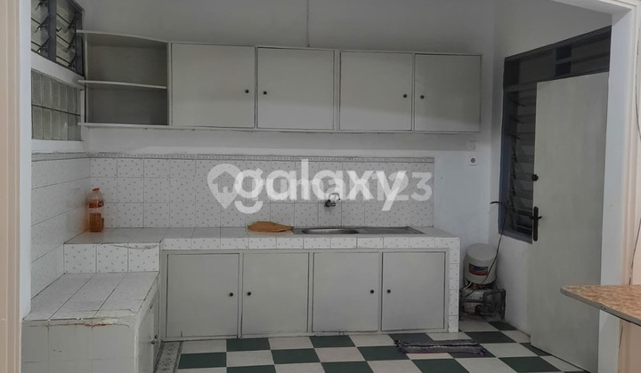 JUAL RUMAH BARU RENOVASI ISTIMEWA DI SUTOREJO TIMUR DEKAT PAKUWON CITY 2