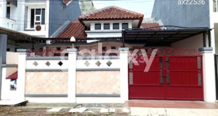 JUAL RUMAH 1 LANTAI TERAWAT SIAP HUNI ARAYA 2