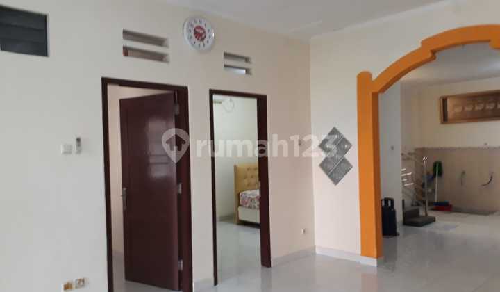For Sale 1.5-Story Ready-to-Live House in Jemursari 2