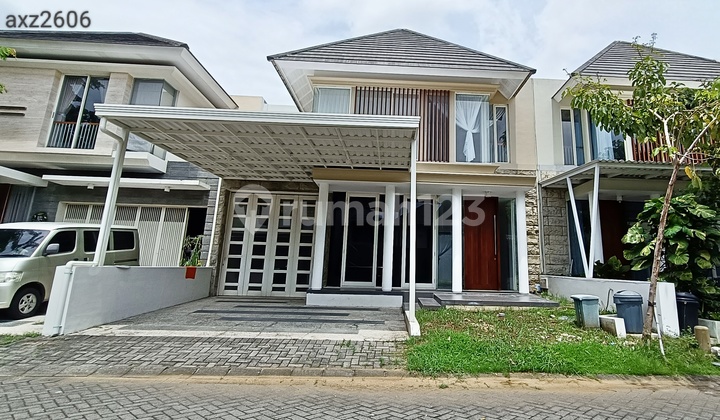 Jual / Sewa Rumah Asri 2 Lantai Greenlake Citraland