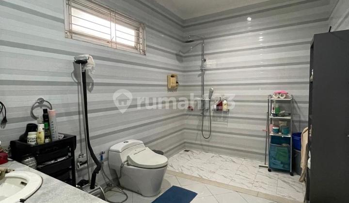 Dijual Cepat Rumah Full Furnish Di Legenda Wisata  2