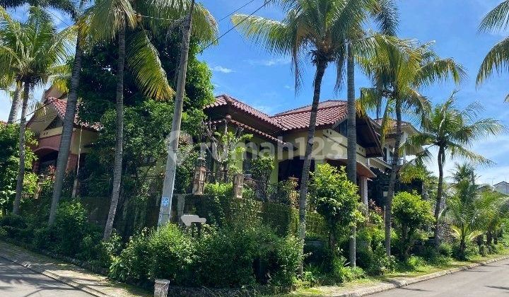 Dijual Cepat Rumah Posisi Hook Tanahnya Luas di Pesona Khayangan Depok